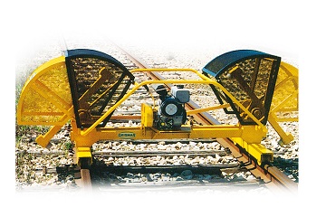 Özcoşkun Demiryolu Makinaları, ray ekipmanları, tirfonoz bulonoz makinaları, travers ekipmanları, fonksiyonel ekipmanlar, yol ekipmanları, taşıma ekipmanları, kaldırma ekipmmanları, aydınlatma ekipmanları, güvenlik ve kurtarma, satılık, kiralık, yedek parça servis